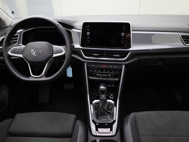 Volkswagen T-Roc 1.5TSI/150PK Style DSG · Panoramadak · Navigatie · Stoelverwarming · Garantie tot februari 2026