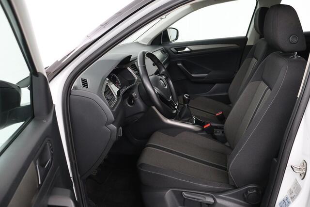 Volkswagen T-Roc 1.0 TSI Style | Stoelverwarming | Full LED | Carplay | Navigatie | Adaptive cruise | Parkeerhulp | Airco | Bluetooth