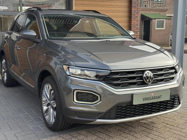 Volkswagen T-Roc 1.5 TSI Sport,Pano,App,Navi,Cam,Cruise,Led