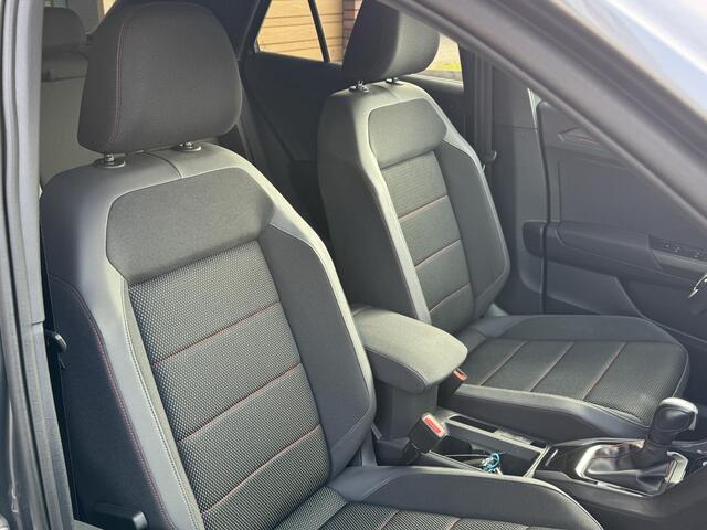 Volkswagen T-Roc 1.5 TSI Sport,Pano,App,Navi,Cam,Cruise,Led