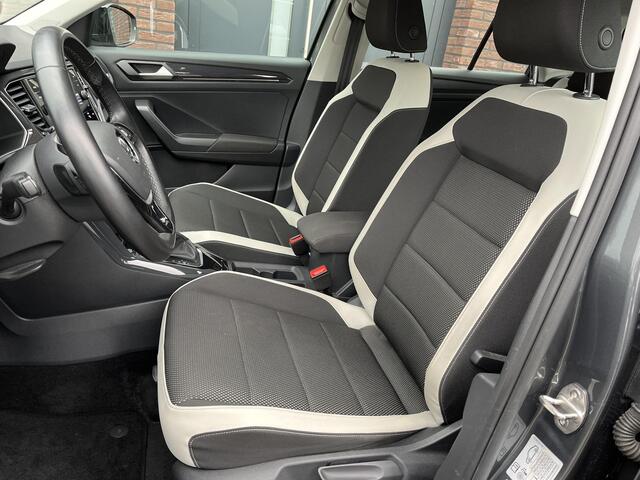 Volkswagen T-Roc 1.5 TSI Sport VIRTUAL DASHBOARD | ADAPTIVE CRUISE CONTROL | NAV | APP CONNECT | CAMERA