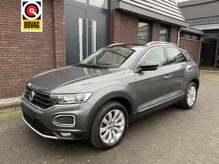 volkswagen-t-roc-1.5-tsi-sport-virt