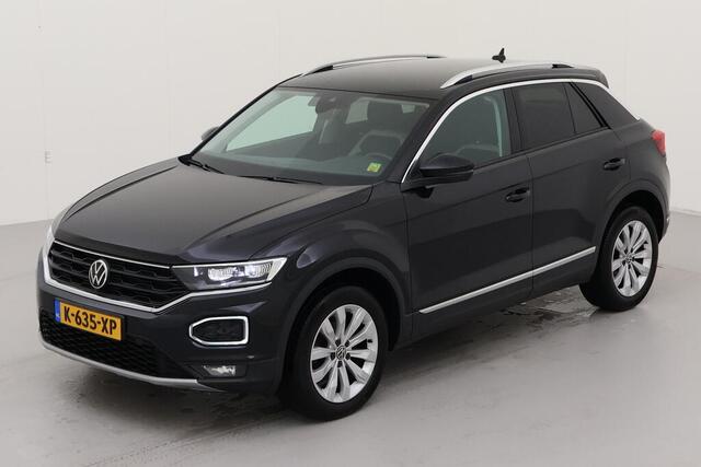 Volkswagen T-Roc 1.5 TSI 150pk Sport Executive DSG Automaat Navigatie / Parkeersensoren / Winterpakket / El. Achterklep / Clima / LED