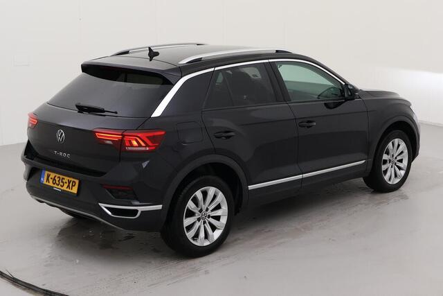 Volkswagen T-Roc 1.5 TSI 150pk Sport Executive DSG Automaat Navigatie / Parkeersensoren / Winterpakket / El. Achterklep / Clima / LED