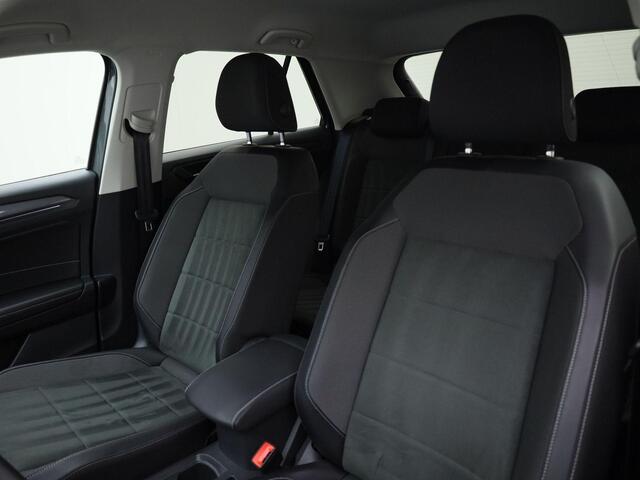 Volkswagen T-Roc 1.5TSI/150PK Style DSG · Navigatie · Trekhaak · Camera + Parkeersensoren · Garantie tot augustus 2025