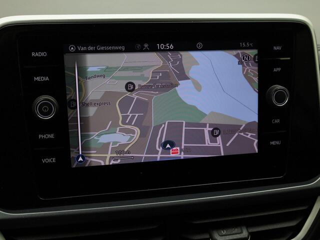 Volkswagen T-Roc 1.5TSI/150PK Style DSG · Navigatie · Trekhaak · Camera + Parkeersensoren · Garantie tot augustus 2025