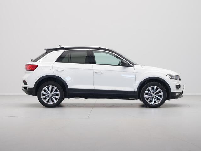 Volkswagen T-Roc 1.0 TSI Style Navigatie Stoelverwarming Pdc Side Assist