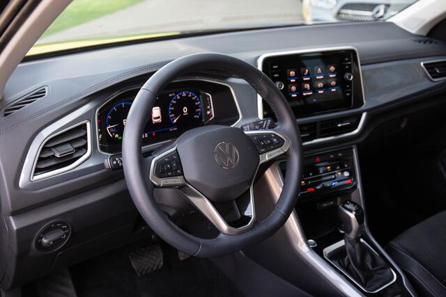 Volkswagen T-Roc 1.5 TSI Style , Adap. cruise, Carplay, Stuur/stoelverwarming,
