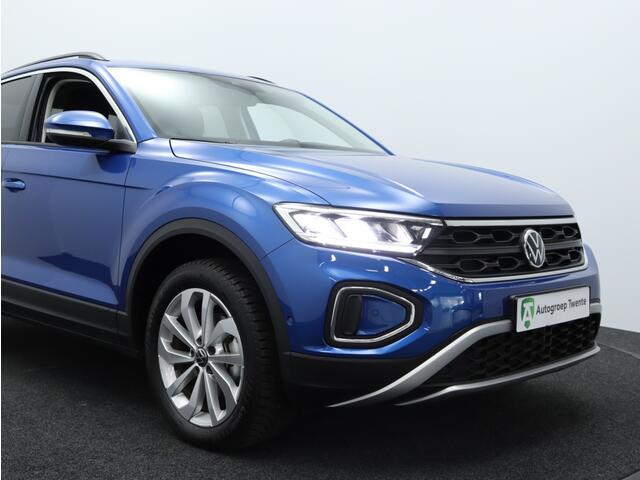 Volkswagen T-Roc 1.5 TSI Life business Automaat | Navigatie | Camera