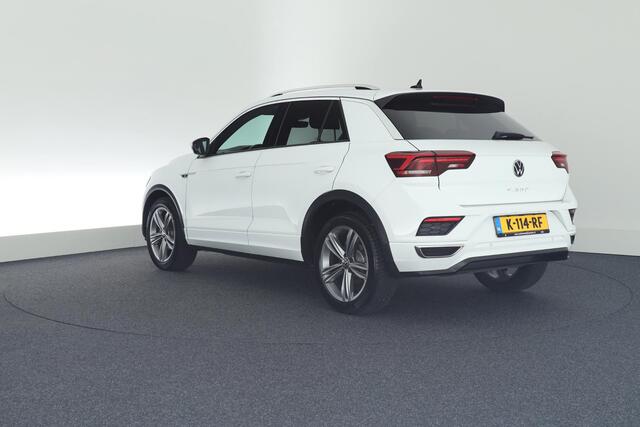 Volkswagen T-Roc 1.5 TSI 150pk DSG 2x R-Line Camera Virtual Cockpit Navigatie