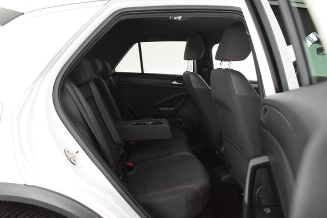 Volkswagen T-Roc 1.5 TSI 150pk DSG 2x R-Line Camera Virtual Cockpit Navigatie