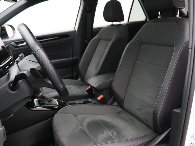 Volkswagen T-Roc 150pk TSI R-Line Business+ DSG/AUTOMAAT Adapt. cruise | Ergo active | Navi | Panoramadak | 18" Velgen