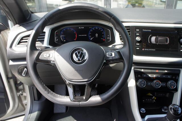Volkswagen T-Roc Cabrio 1.0 TSI Style | CarPlay | Parkeersensor voor + achter | Stoelverwarming