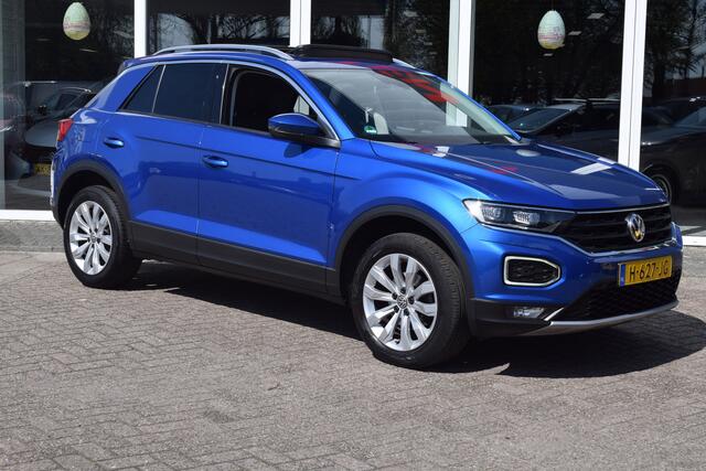 Volkswagen T-Roc 1.0 TSI Style Business//Pano//Camera//Navi!!