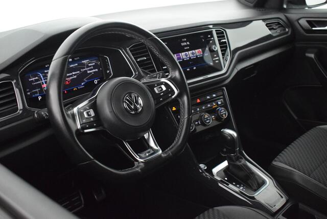 Volkswagen T-Roc 1.5 TSI 150pk DSG 2x R-Line Trekhaak Camera Keyless Beats Virtual Cockpit Navigatie