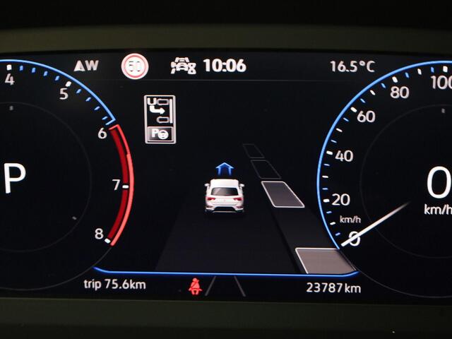 Volkswagen T-Roc 1.5TSI/150PK Style DSG · Navigatie · Trekhaak · Stoelverwarming · Garantie tot mei 2026