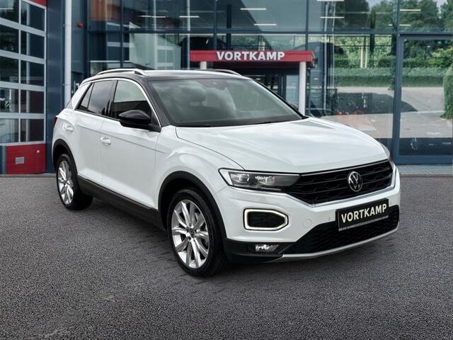 Volkswagen T-Roc 1.5 TSI DSG SPORT LED/ACC/STOELVERW/E-KLEP/CARPLAY/NAVI