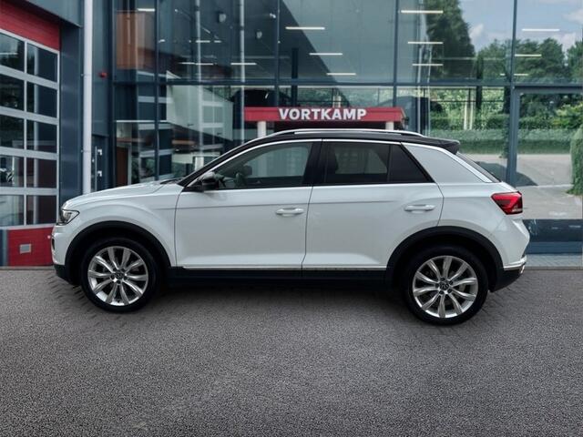Volkswagen T-Roc 1.5 TSI DSG SPORT LED/ACC/STOELVERW/E-KLEP/CARPLAY/NAVI