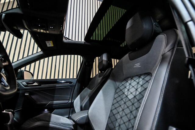 Volkswagen T-Roc 1.5 TSI R-Line Beats|Navi|ACC|Pano|Trekhaak