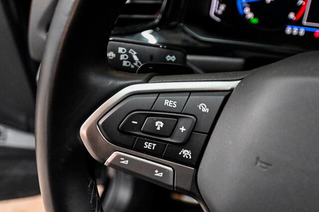 Volkswagen T-Roc 1.5 TSI R-Line Beats|Navi|ACC|Pano|Trekhaak