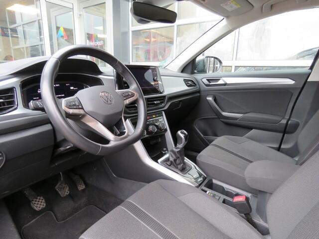 Volkswagen T-Roc 1.0 TSI LIFE 75 EDITION / Camera / 17 Inch / Carplay / Adap.crui