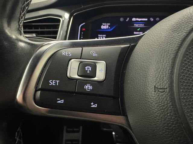 Volkswagen T-Roc 1.5 TSI DSG AUTOMAAT R-LINE 150pk | VIRTUAL | FULL LED | NAV FULL MAP |