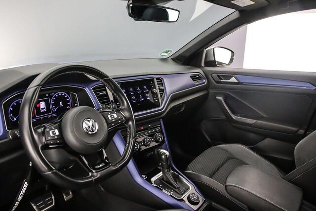 Volkswagen T-Roc R 2.0 TSI 300pk DSG Automaat Trekhaak, Panoramadak, Adaptive cruise control, Achteruitrijcamera, Navigatie, Elektrische achterklep, Stoelverwarming, App connect, Parkeersensoren