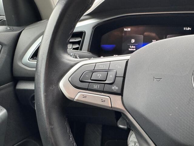Volkswagen T-Roc 1.5 TSI 150 pk DSG Life - adap cruise - park control