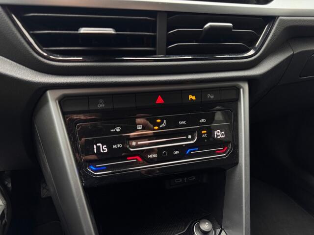 Volkswagen T-Roc 1.5 TSI 150 pk DSG Life - adap cruise - park control