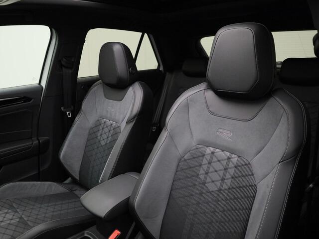 Volkswagen T-Roc 1.5TSI/150PK R Line Blackstyle DSG · Panoramadak · Camera + Parkeersensoren · Stoel- & stuurverwarming · Garantie tot april 2026