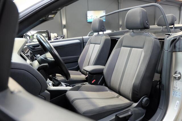 Volkswagen T-Roc Cabrio 1.0 TSI Style / Navi / PDC / Stoelverwarming