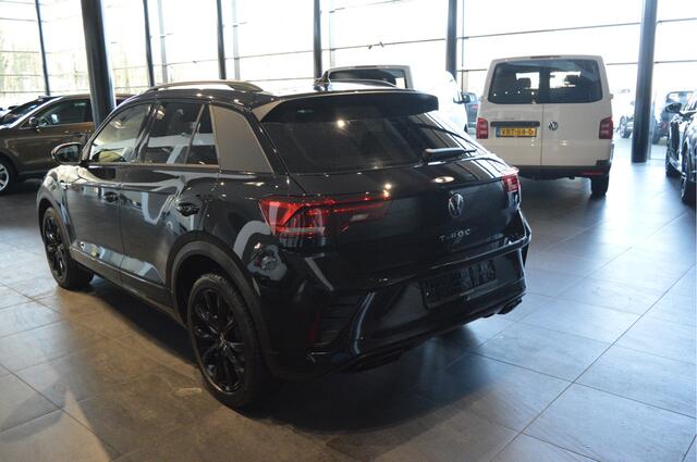 Volkswagen T-Roc 1.5 TSI 3X R-LINE Black Style navi camera keyless 18 inch !!