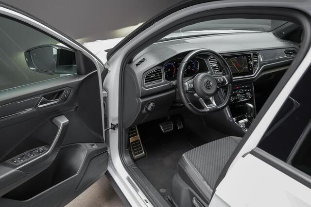 Volkswagen T-Roc R-Line 4Motion Sport Business R 2.0 190pk TSI AUTOMAAT |Beats|panoramadak|digital cockpit|Apple Carplay|parkeercamera|blind spot|elek. achterklep|adaptive cruise control|LED|18"|stoelverwarming|