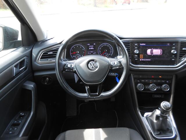 Volkswagen T-Roc 1.0 TSI Sport Trekhaak / Camera / PDC V+A / Stoel en stuur verw.
