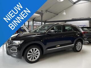 volkswagen-t-roc-1.5-tsi-sport-virt