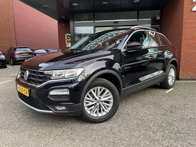 Volkswagen T-Roc 1.0 TSI Style // ADAPT. CRUISE // CLIMA // NAVI+CARPLAY // PDC //