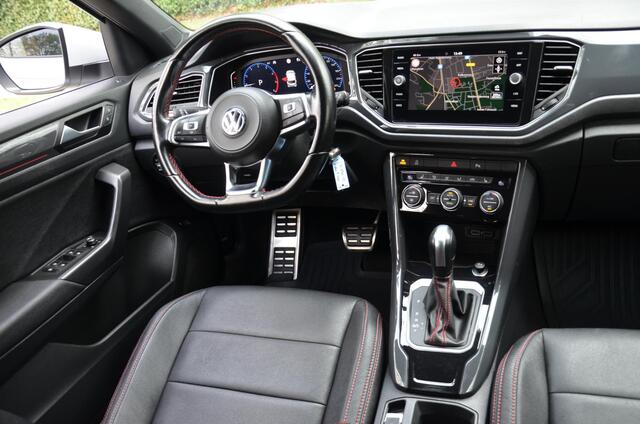 Volkswagen T-Roc 1.5 TSI Sport Business R Line Automaat/Navi/Ecc/Pdc/Virtueel-Dashboard/Privacy-Glass/18-Inch Lmv/Achteruitrijcamera/Cr-Controle/Stoelverwarming/Leer