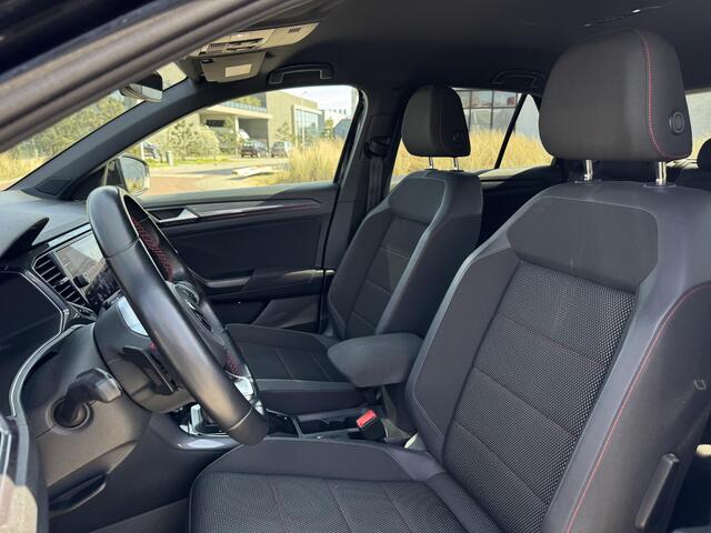 Volkswagen T-Roc 1.5 TSI Sport 150pk Automaat | NAV | APP-Connect | Winterpack | Virtual display