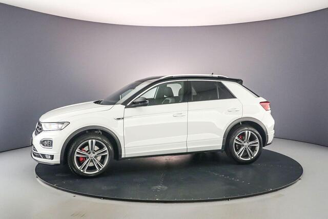 Volkswagen T-Roc Sport 1.5 TSI 150pk DSG Automaat Adaptive cruise control, Navigatie, Achteruitrijcamera, Elektrische achterklep, LED verlichting, Stoelverwarming, Parkeersensoren