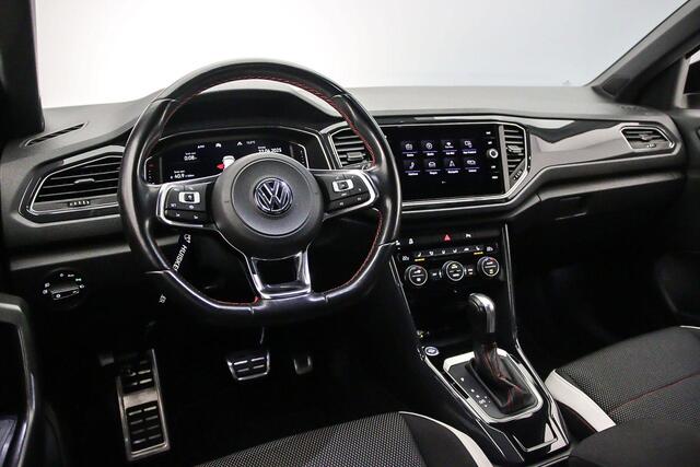 Volkswagen T-Roc Sport 1.5 TSI 150pk DSG Automaat Adaptive cruise control, Navigatie, Achteruitrijcamera, Elektrische achterklep, LED verlichting, Stoelverwarming, Parkeersensoren