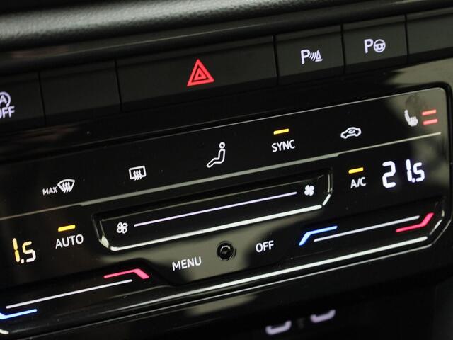 Volkswagen T-Roc 1.5TSI/150PK Style DSG · Navigatie · Trekhaak · Stoelverwarming · Garantie tot juni 2026