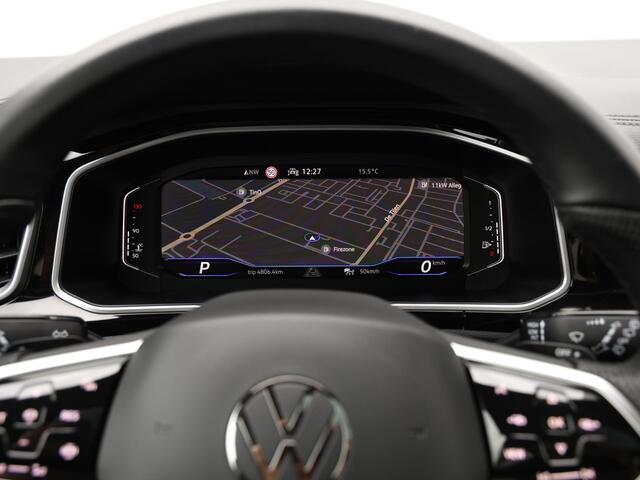 Volkswagen T-Roc 1.5 TSI R-Line Business+ 150pk DSG | LED Matrix IQ | Navigatie | Adaptieve Cruise Control | Camera | Trekhaak |