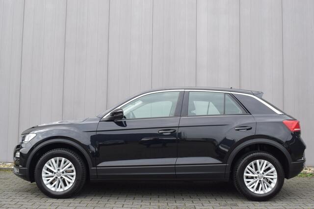 Volkswagen T-Roc 1.0 TSi Style ECC | Carplay | Stoelverwarming | DAB | Isofix