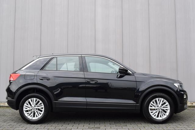 Volkswagen T-Roc 1.0 TSi Style ECC | Carplay | Stoelverwarming | DAB | Isofix