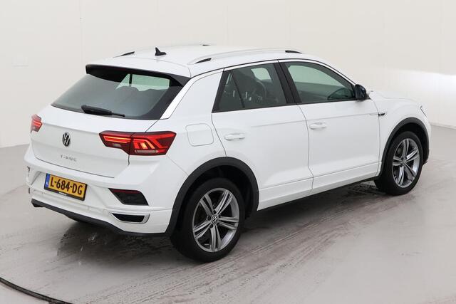 Volkswagen T-Roc 1.5 TSI R Line / Digitale Cockpit/ Led/ R Line Int. + Ext. / Clima/ Navi / Parkeersensoren/ 18 lmv