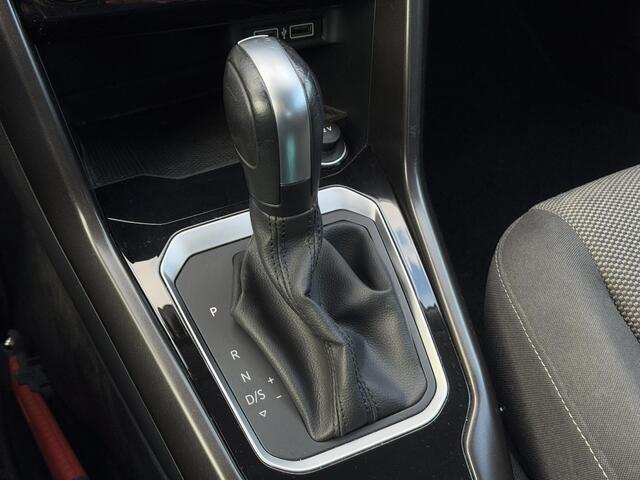 Volkswagen T-Roc 1.5 TSI 150pk DSG Style (Trekhaak,Navi,Clima,Pdc,Dab)