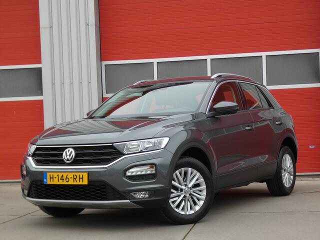 Volkswagen T-Roc 1.0 TSI Style/ lage km/ zeer mooi!