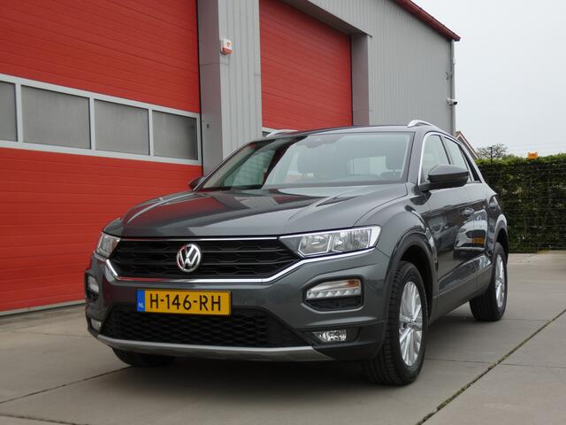 Volkswagen T-Roc 1.0 TSI Style/ lage km/ zeer mooi!
