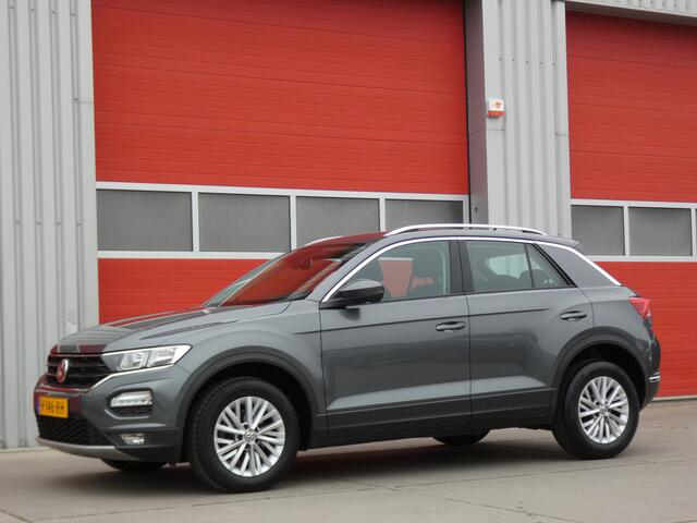 Volkswagen T-Roc 1.0 TSI Style/ lage km/ zeer mooi!
