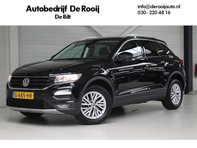 Volkswagen T-Roc 1.5 TSI Style Business Airco | Navigatie | Adaptieve Cruise Control | Spiegelpakket